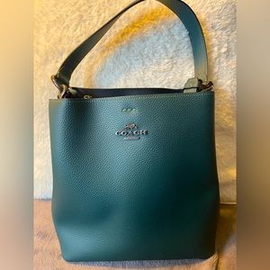 Coach town bucket bag